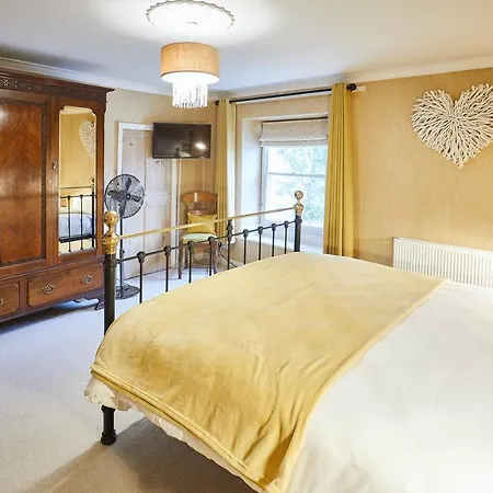 Vakantiehuis Host & - Sixpence