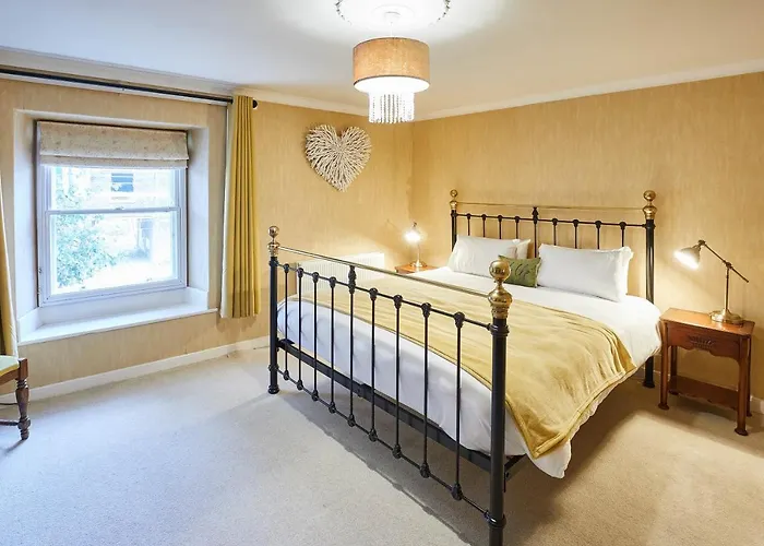 Holiday home Host & - Sixpence