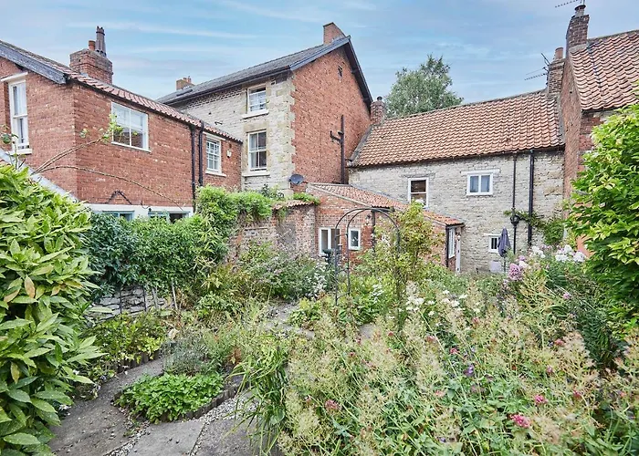 Holiday home Host & - Sixpence